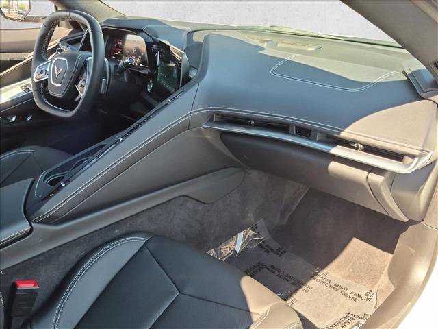 Used 2025 Chevrolet Corvette Stingray Coupe w/ 1LT RWD image 23