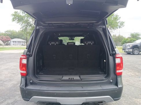 Used 2021 Ford Expedition XLT RWD image 19