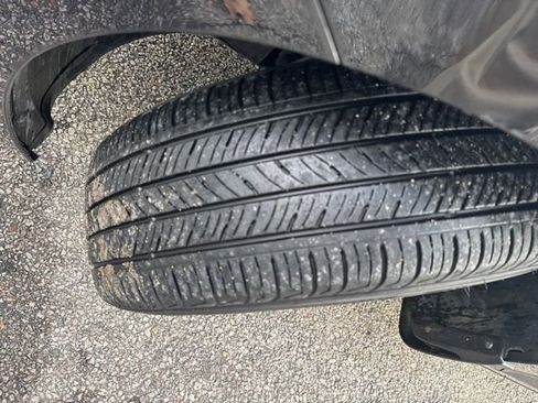 Certified 2024 Volkswagen Jetta SEL image 34