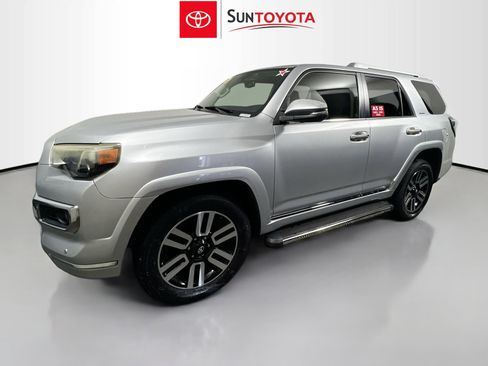 Used 2016 Toyota 4Runner Limited image 9