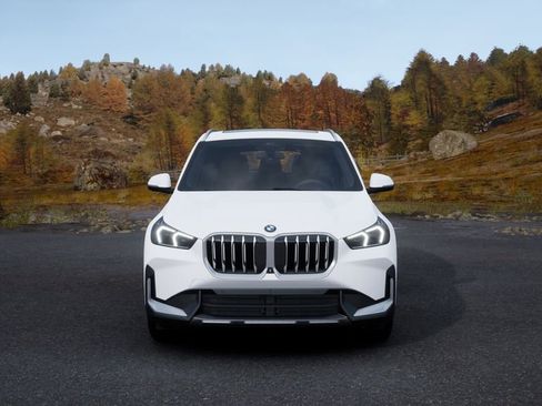 New 2026 BMW X1 xDrive28i w/ Convenience Package AWD/4WD image 3