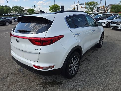 Used 2019 Kia Sportage EX w/ EX Premium Package AWD/4WD image 3