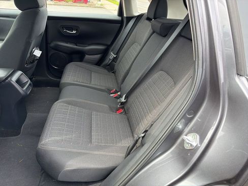 Used 2023 Honda HR-V LX image 7