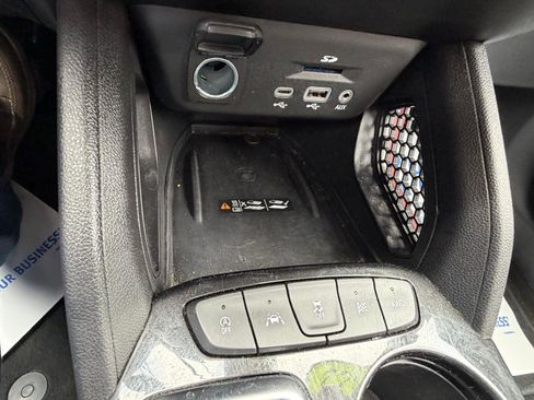 Used 2022 Chevrolet TrailBlazer RS w/ Technology Package AWD/4WD image 36