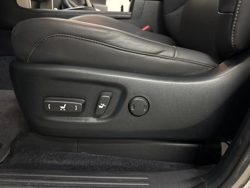 Used 2021 Lexus GX 460 Premium AWD/4WD image 14