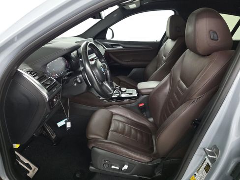 Used 2023 BMW X4 M40i w/ Premium Package image 9