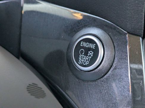 Certified 2017 Ford Escape Titanium w/ Equipment Group 301A image 32