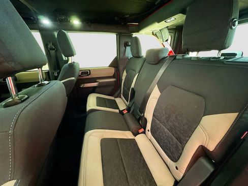 Used 2022 Ford Bronco Wildtrak AWD/4WD image 27