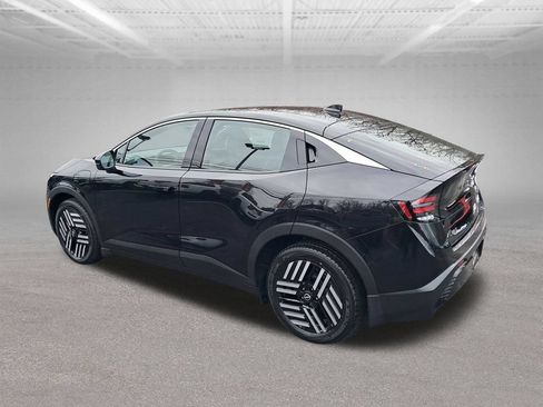New 2026 Nissan Leaf SV+ w/ Floor Mat Package (SV+) FWD image 3