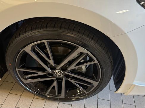 Used 2026 Toyota Camry XSE FWD image 35