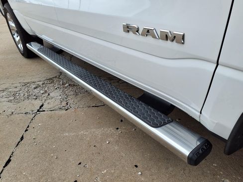Used 2019 RAM 1500 Big Horn AWD/4WD image 26