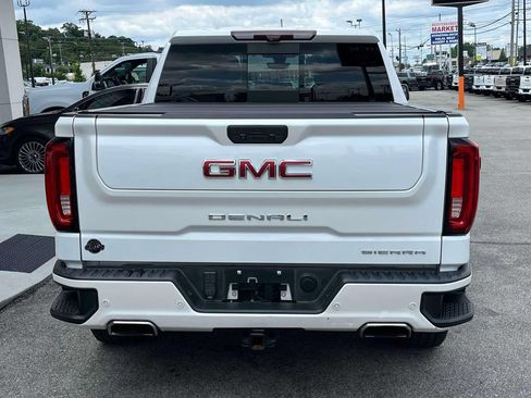 Certified 2020 GMC Sierra 1500 Denali w/ Denali Ultimate Package AWD/4WD image 4