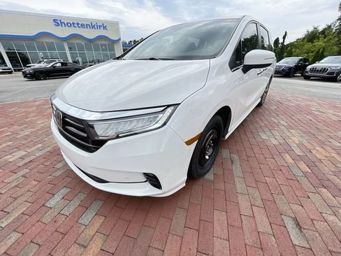 Used 2024 Honda Odyssey Touring image 9