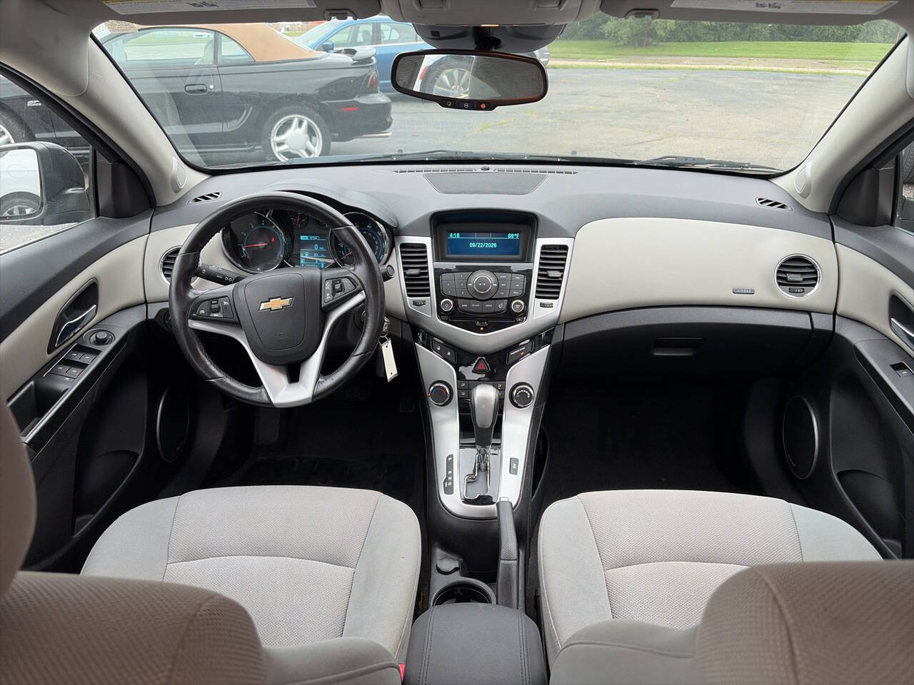 Used 2014 Chevrolet Cruze LT w/ All-Star Edition FWD image 9