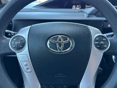 Used 2017 Toyota Prius C Two FWD image 20