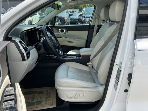 Certified 2023 Kia Sorento SX AWD/4WD image 15