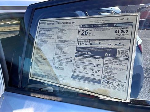 New 2026 Jeep Compass Latitude image 14