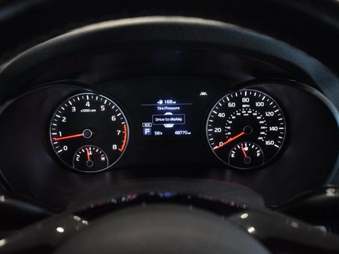 Used 2020 Kia Optima SE image 17