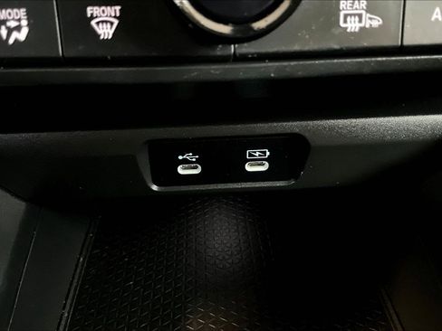 Certified 2023 Honda Accord EX image 25