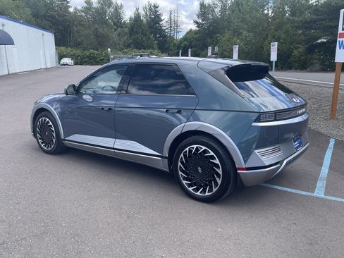 Certified 2024 Hyundai Ioniq 5 Limited AWD/4WD image 3