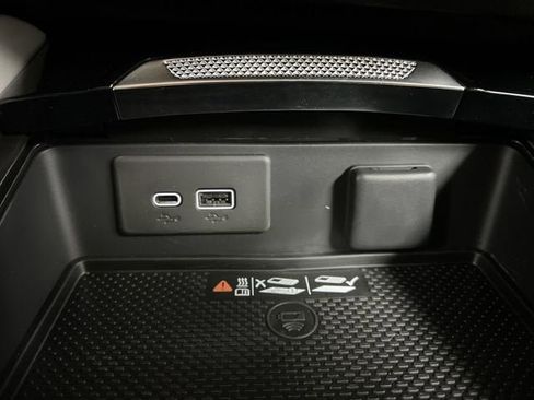 New 2026 Buick Envision Avenir image 36