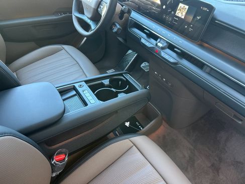 New 2026 Kia EV9 GT-Line AWD/4WD image 17