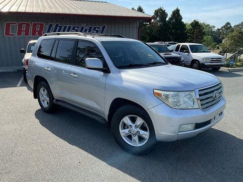 Used 2009 Toyota Land Cruiser image 2