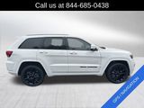 Certified 2020 Jeep Grand Cherokee Altitude image 4