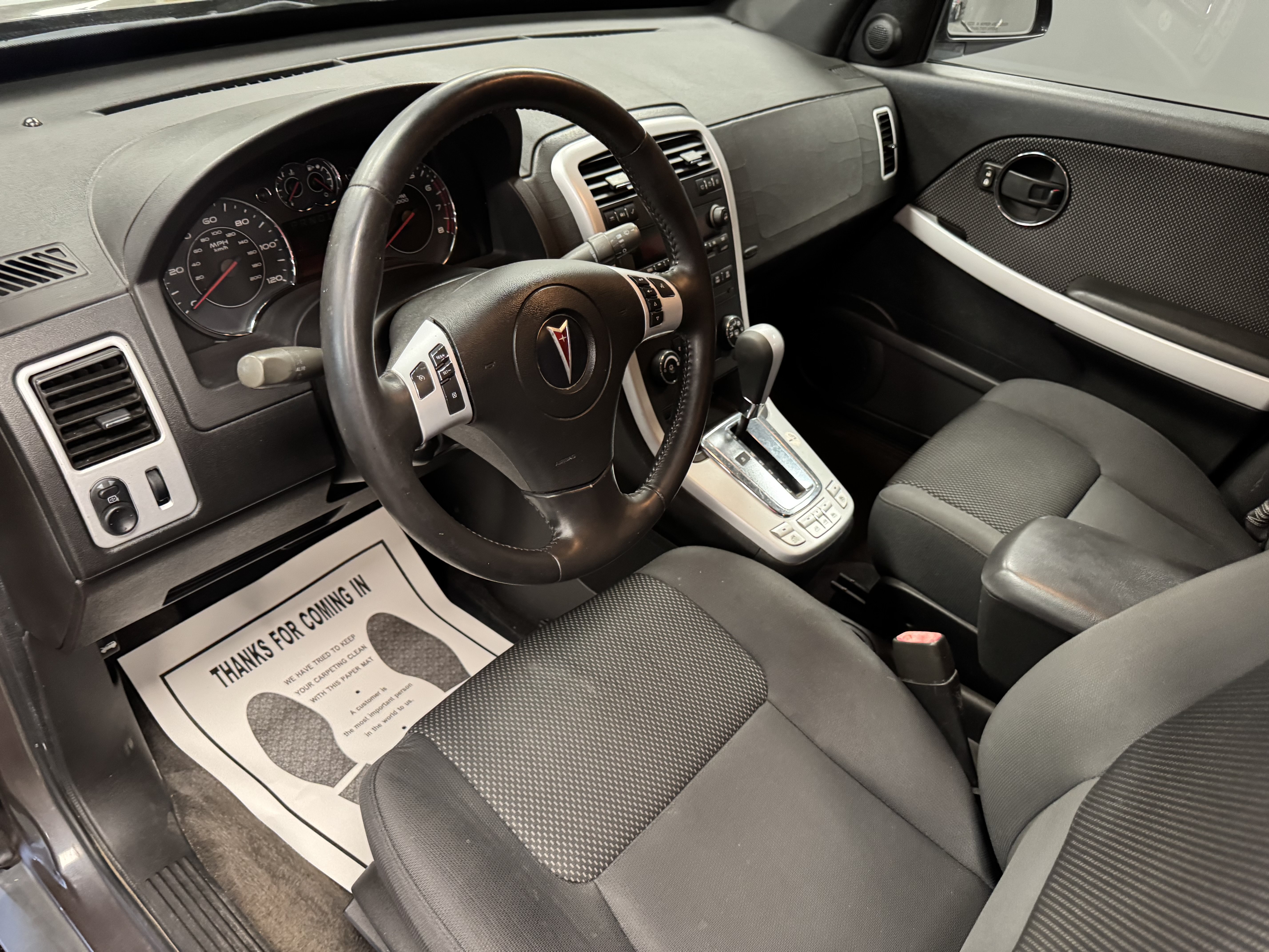 Used 2008 Pontiac Torrent 2WD w/ Preferred Package image 9