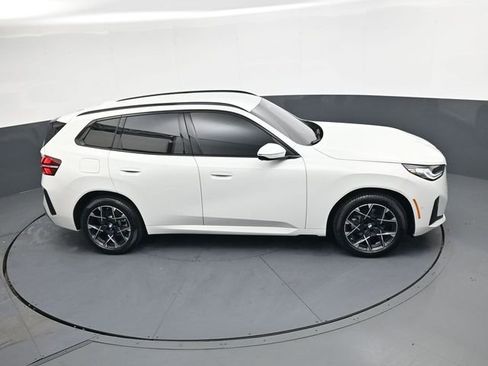 Used 2026 BMW X3 xDrive30 w/ M Sport Package image 22