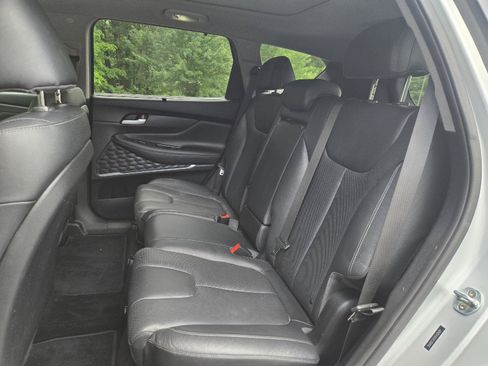 Used 2019 Hyundai Santa Fe AWD image 28