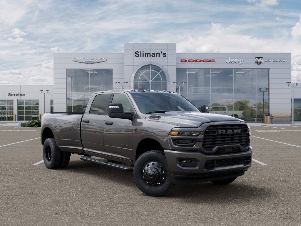 New 2026 RAM 3500 Big Horn AWD/4WD image 7