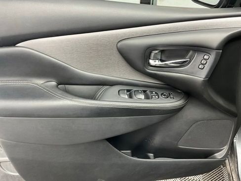 Used 2020 Nissan Murano SL FWD image 4