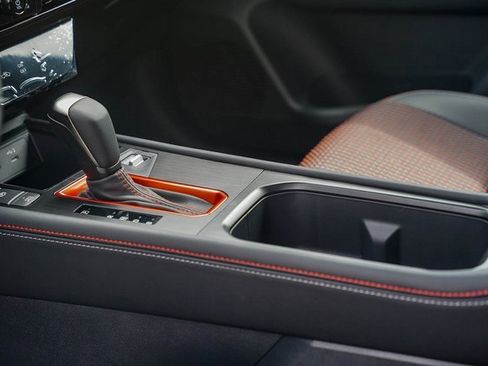 New 2026 Nissan Kicks SR image 20