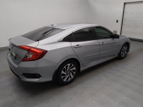 Used 2018 Honda Civic EX image 10