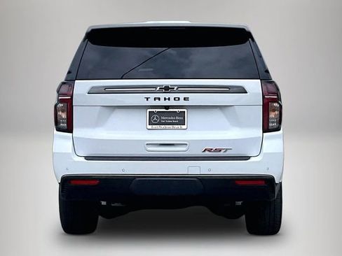 Used 2022 Chevrolet Tahoe RST w/ Luxury Package RWD image 5