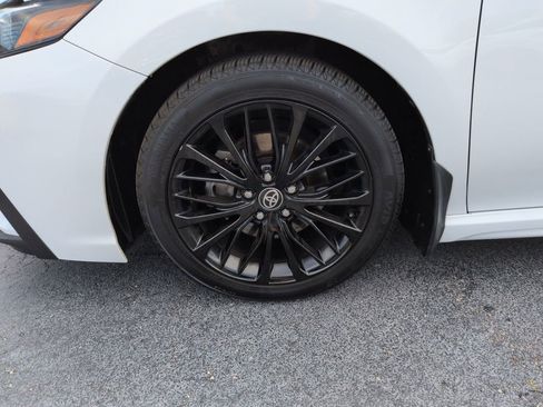 Used 2021 Toyota Camry SE w/ Convenience Package AWD/4WD image 27