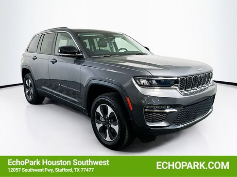 Used 2022 Jeep Grand Cherokee Limited 4xe w/ Luxury Tech Group II AWD/4WD image 1