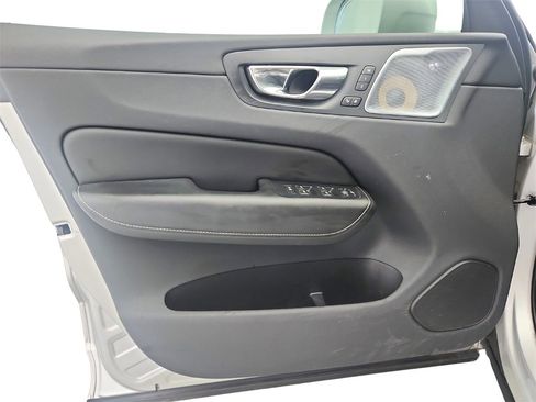 Used 2019 Volvo XC60 T6 Inscription w/ Protection Package Premier image 22