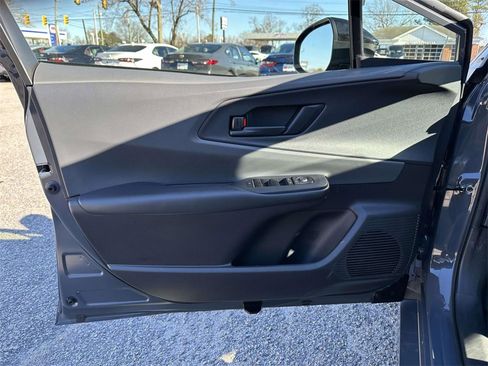 Certified 2023 Toyota Prius LE image 18