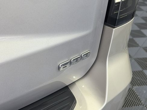 Certified 2023 Cadillac Escalade ESV Premium Luxury Platinum w/ LPO, Radiant Package AWD/4WD image 16