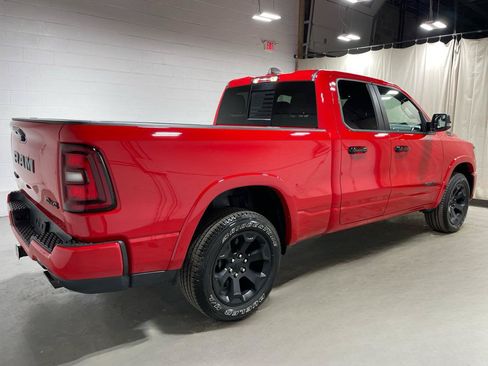 Used 2025 RAM 1500 Big Horn AWD/4WD image 4