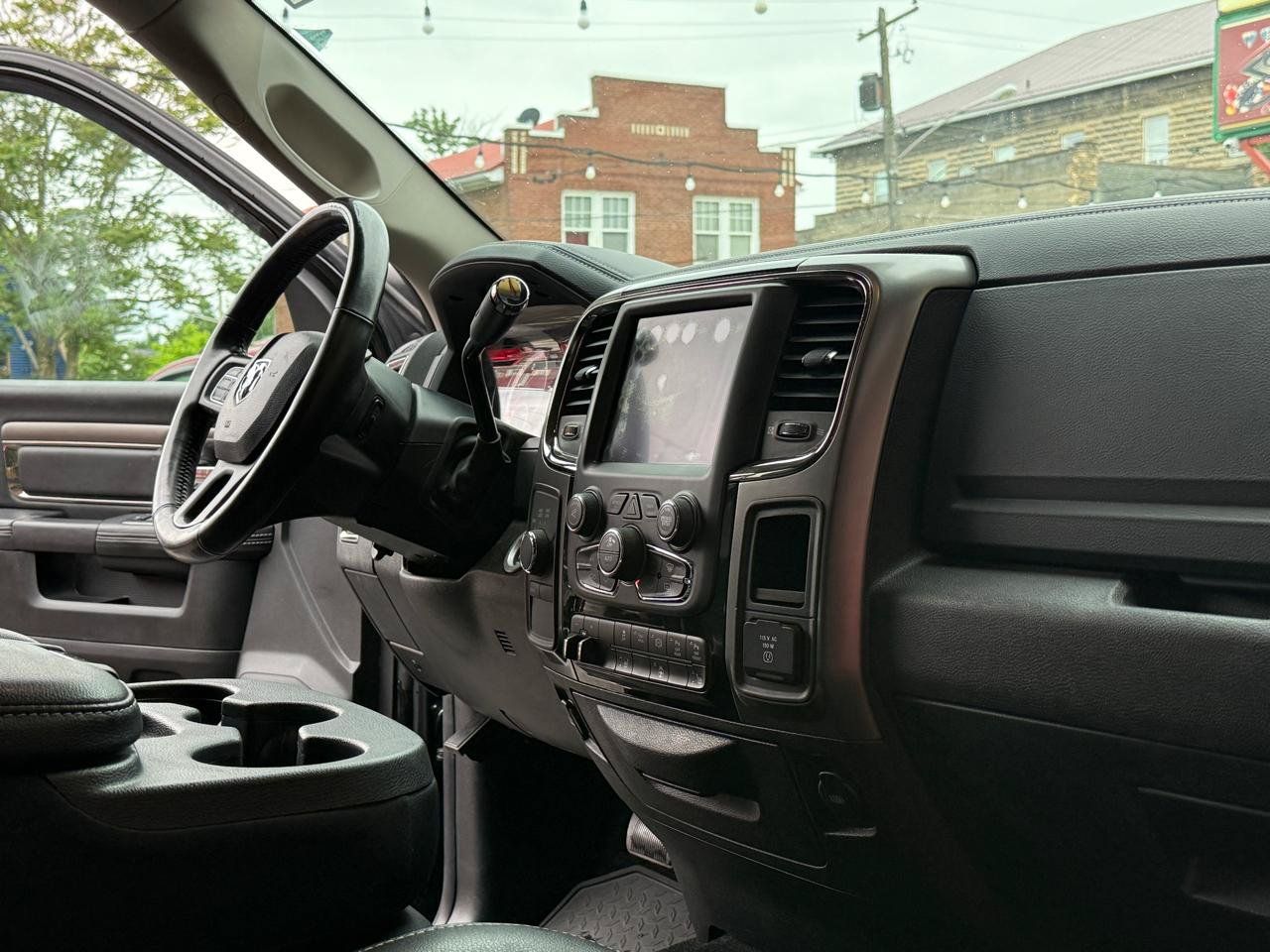 Used 2018 RAM 2500 Big Horn w/ Sport Appearance Group AWD/4WD image 20