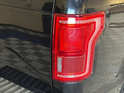 Used 2016 Ford F150 XLT image 44