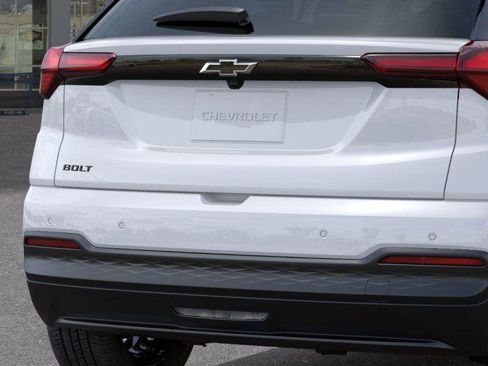 New 2027 Chevrolet Bolt LT w/ Comfort Package FWD image 14