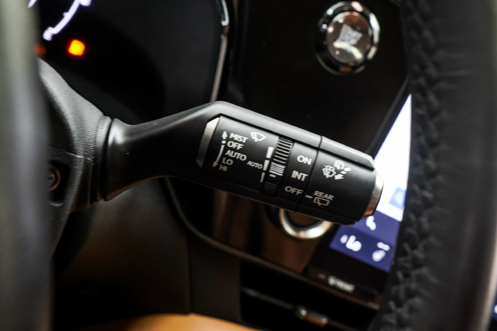 Used 2023 Lexus NX 350 AWD w/ Cold Area Package image 38