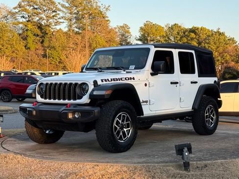 New 2026 Jeep Wrangler Unlimited Rubicon AWD/4WD image 3