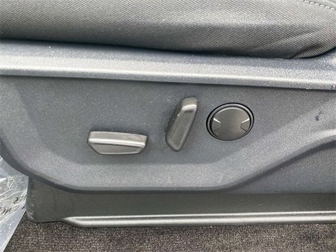 Used 2023 Ford F150 XLT w/ Equipment Group 302A High image 19