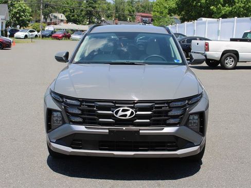 Used 2025 Hyundai Tucson SEL FWD image 3