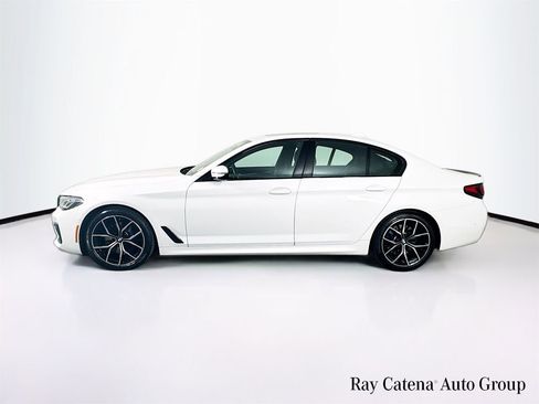 Used 2023 BMW 530i xDrive w/ M Sport Package image 4